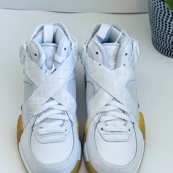 Nike Air Raid White/Gum Mens Shoes Size 8 DJ5974-100 Box Damage - Picture 3 of 6